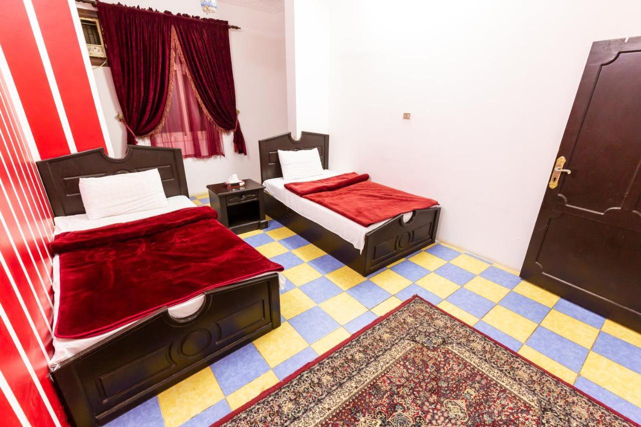 Al Eairy Furnished Apartments - Al Bahah 3 Exteriér fotografie