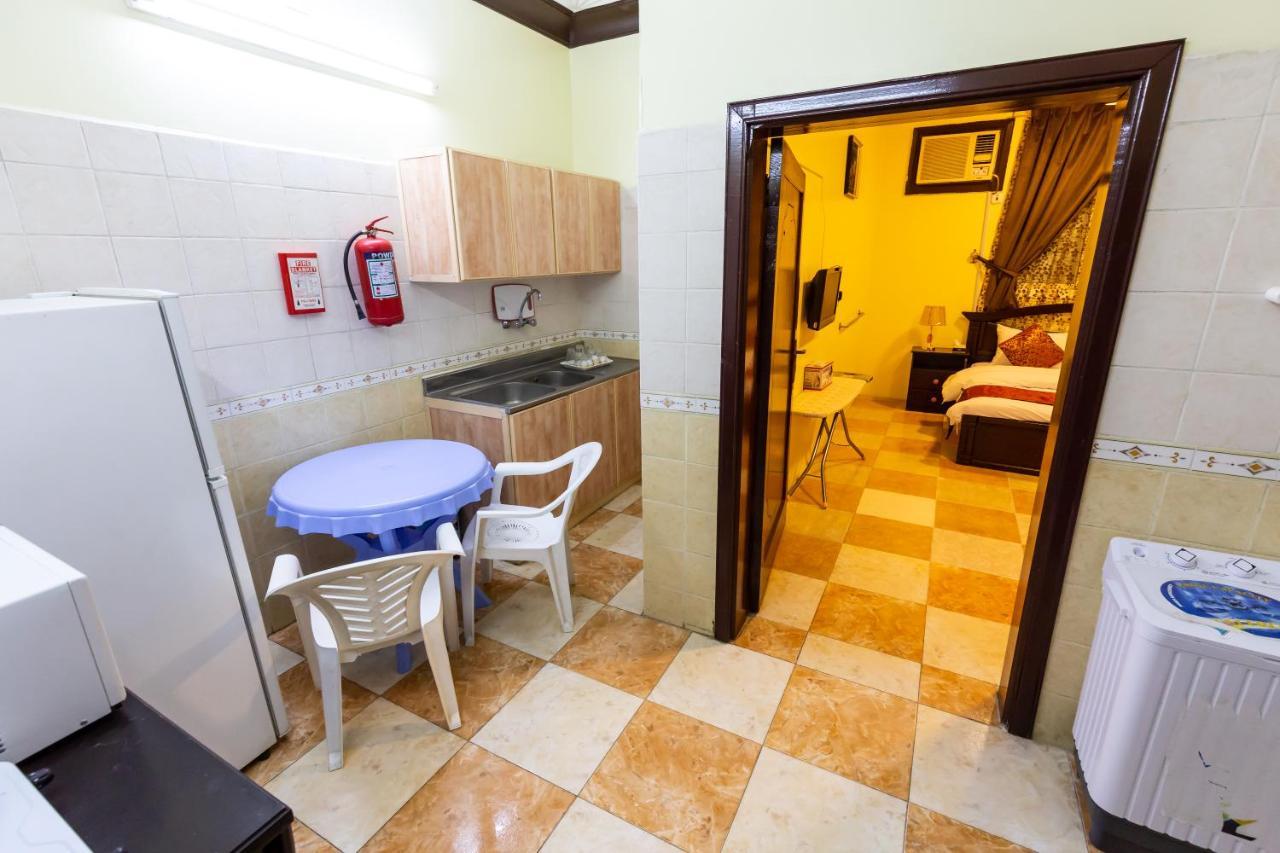 Al Eairy Furnished Apartments - Al Bahah 3 Exteriér fotografie